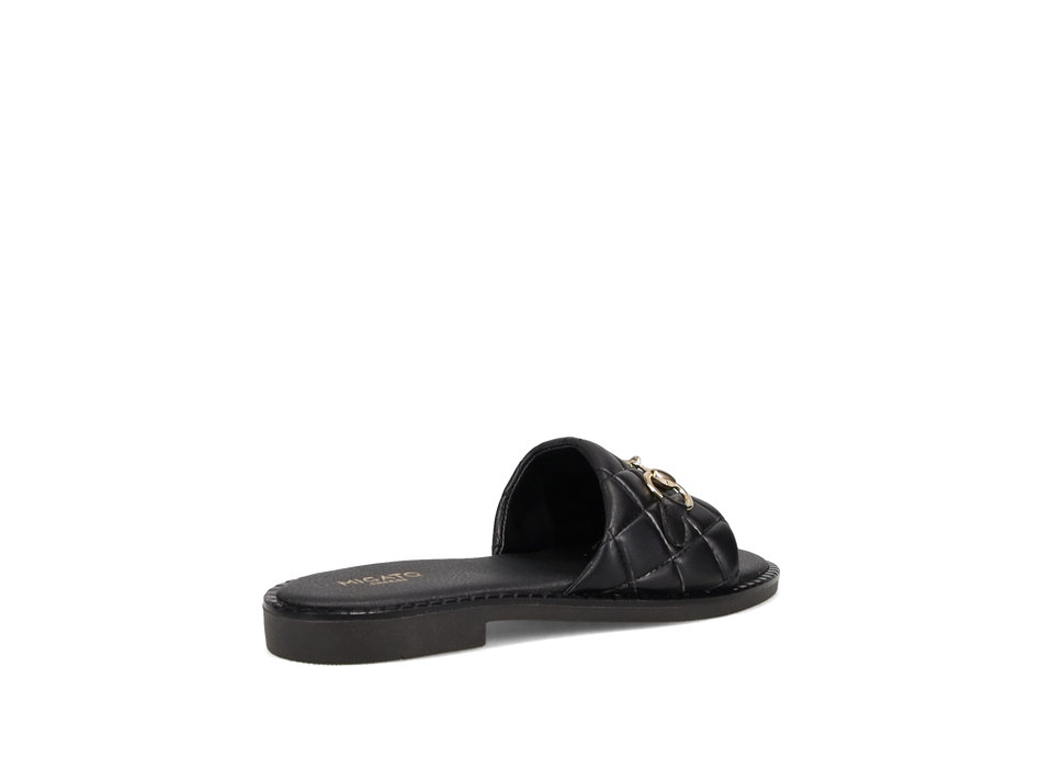 Black sandal