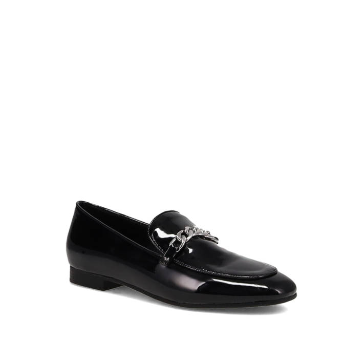 Μαύρο λουστρινένιο loafer