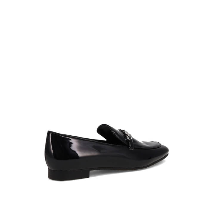 Μαύρο λουστρινένιο loafer