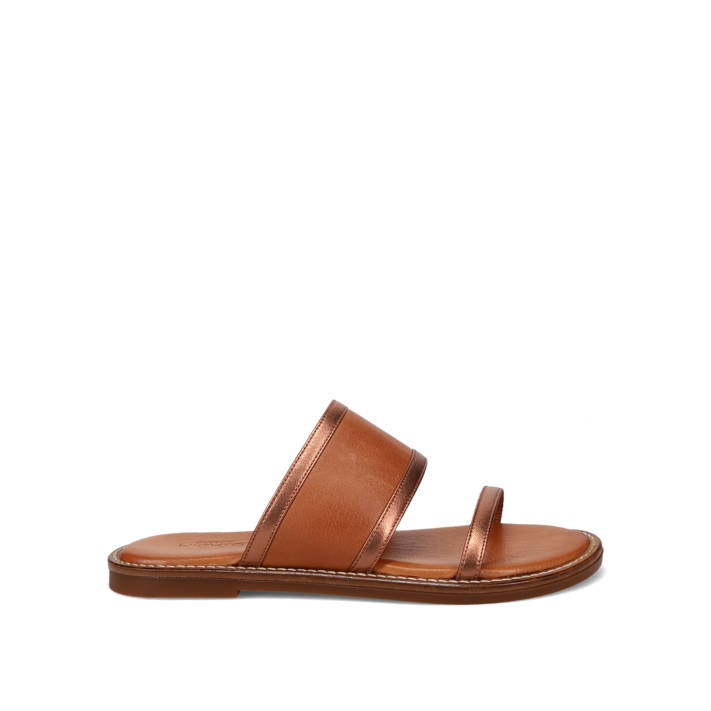 Tan leather sandal with band