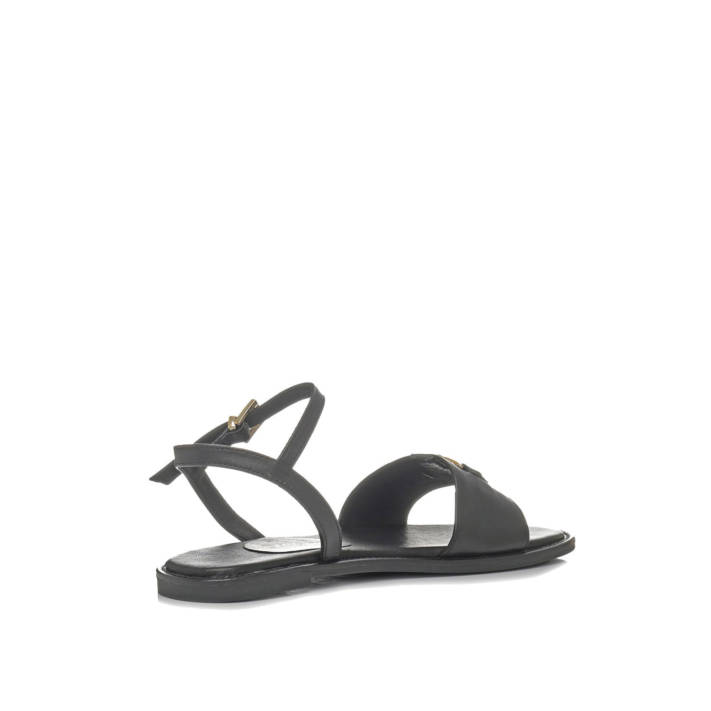 Black leather sandal with buckle