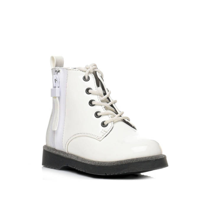 Παιδικό λευκό λουστρίνι μποτάκι