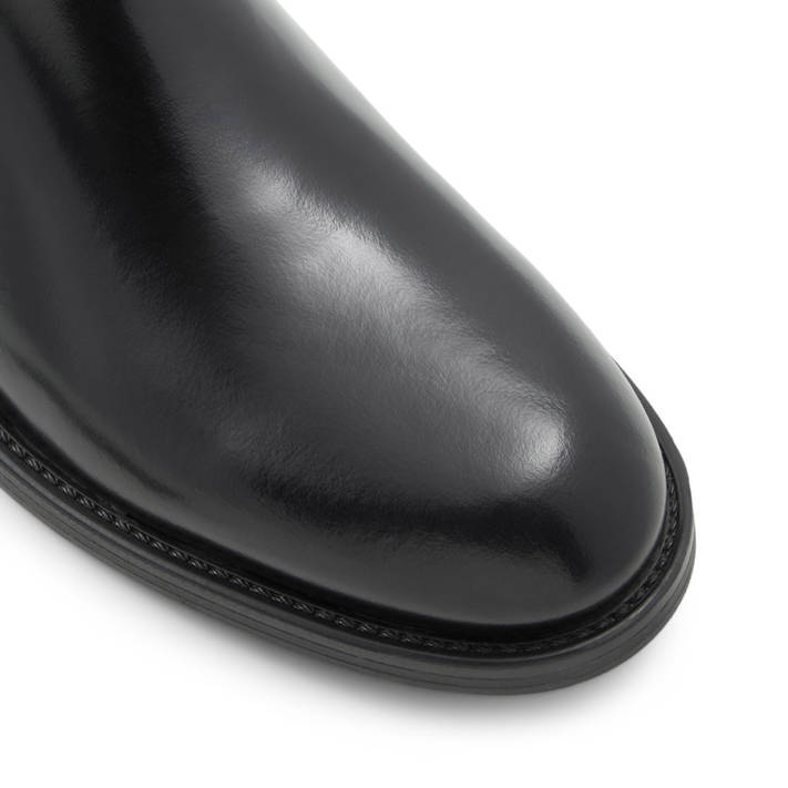 Μαύρο δερμάτινο ανδρικό μποτάκι UMIEMWEN