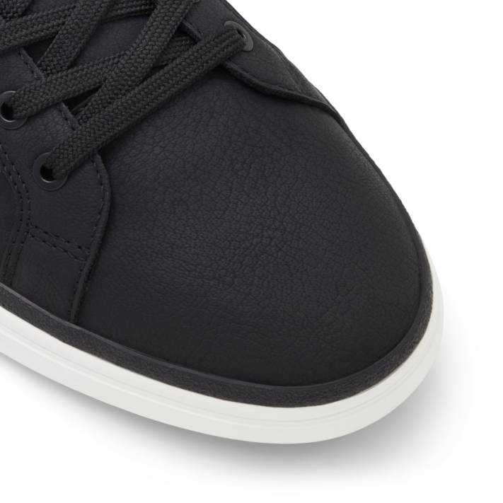 Mens black sneaker FINESPEC