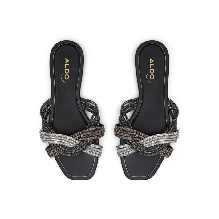 Black flat sandal NAIRA