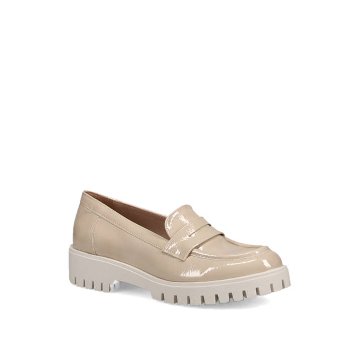 Ecru chunky loafer