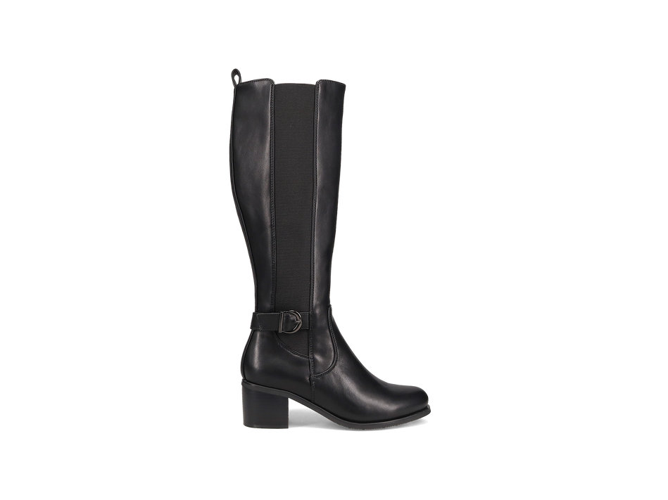 Black boot