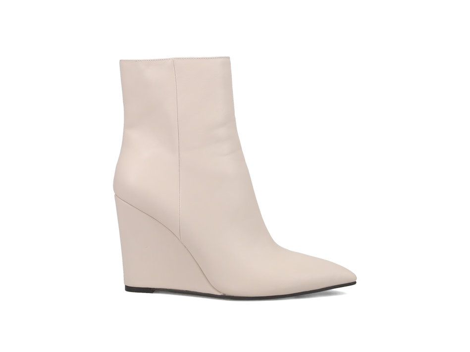Ecru bootie
