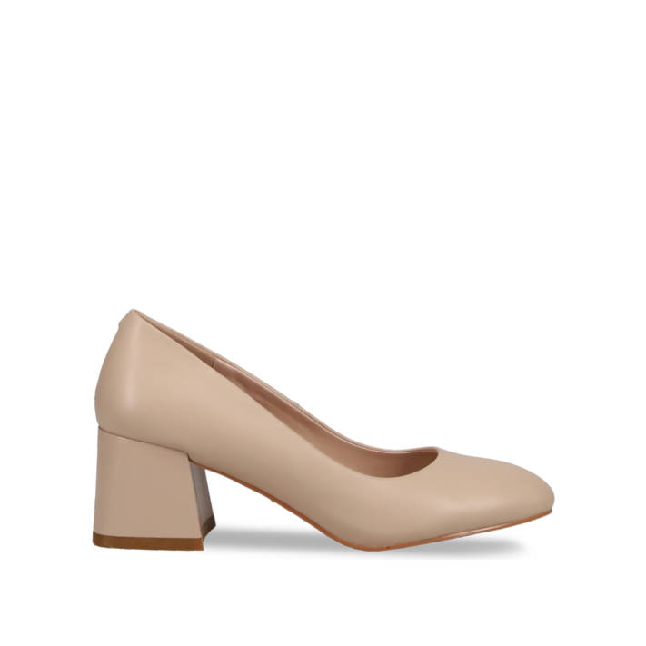 Beige pump