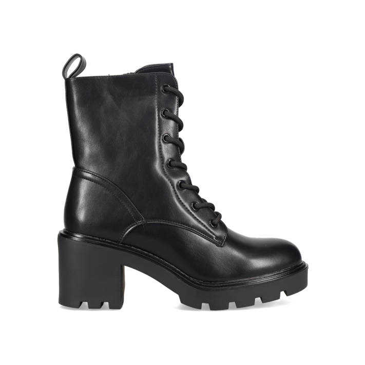 Μαύρο αρβυλάκι