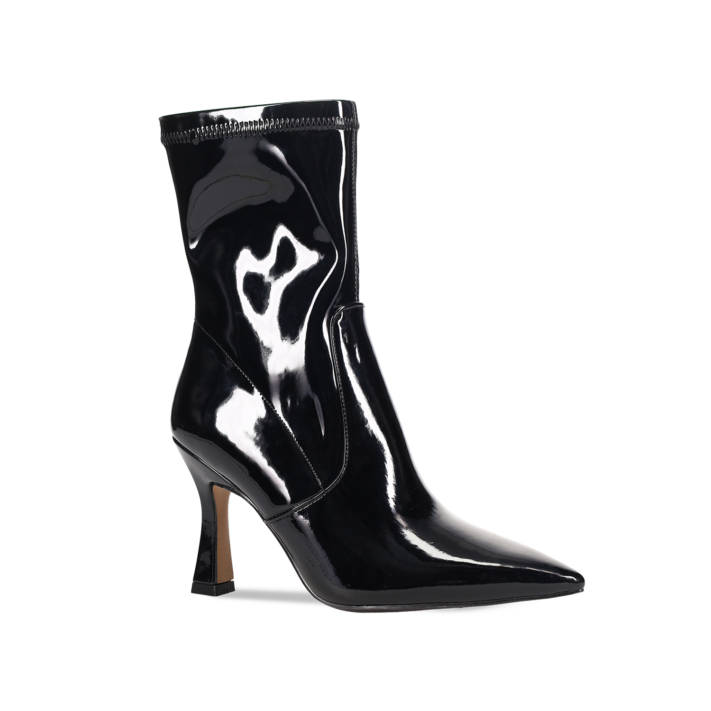 Black vinyl bootie