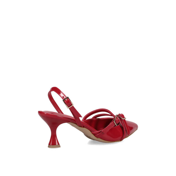 Κόκκινη εξώφτερνη γόβα