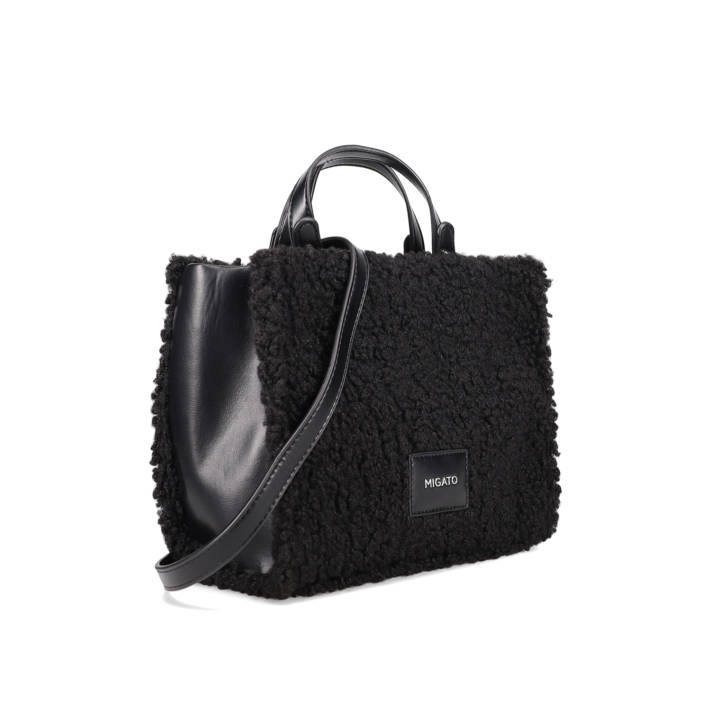 Μαύρη γούνινη τσάντα χειρός