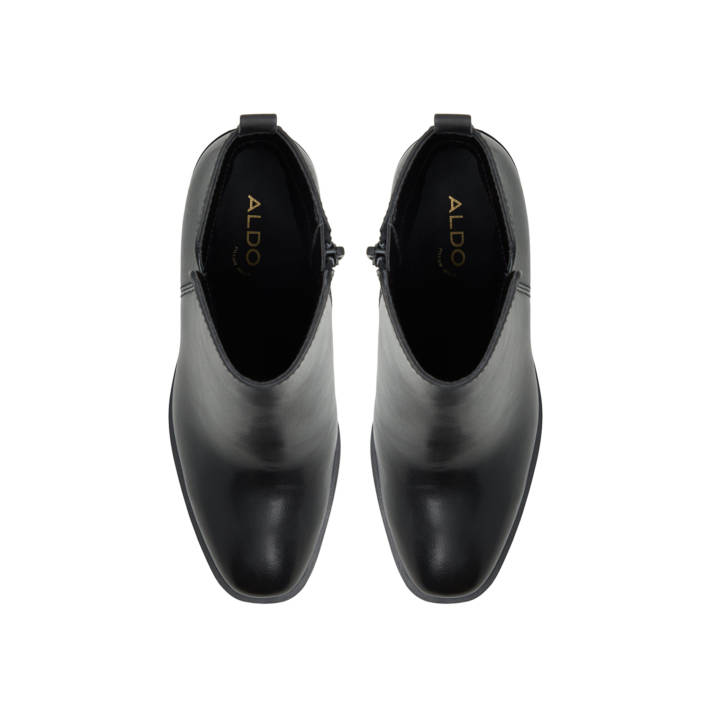 Μαύρο δερμάτινο μποτάκι HAY