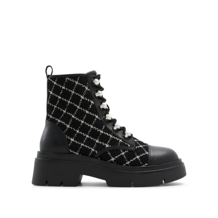 Μαύρο μποτάκι MARTHIA