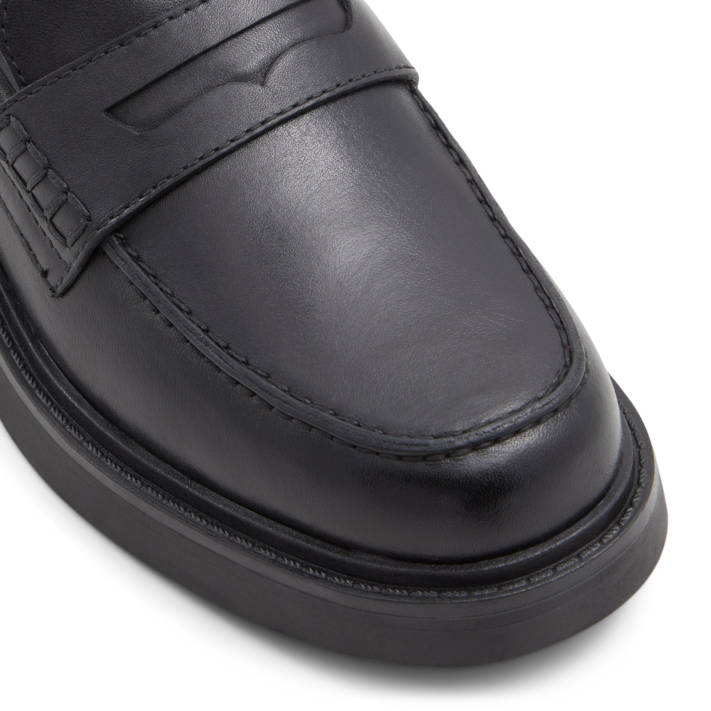 Μαύρο δερμάτινο loafer VERIMA