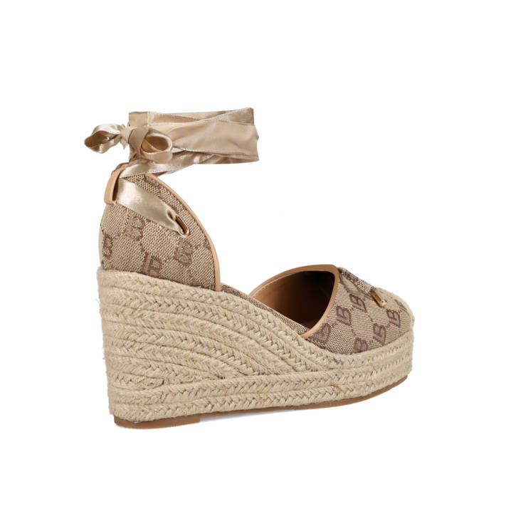 Beige espadrille