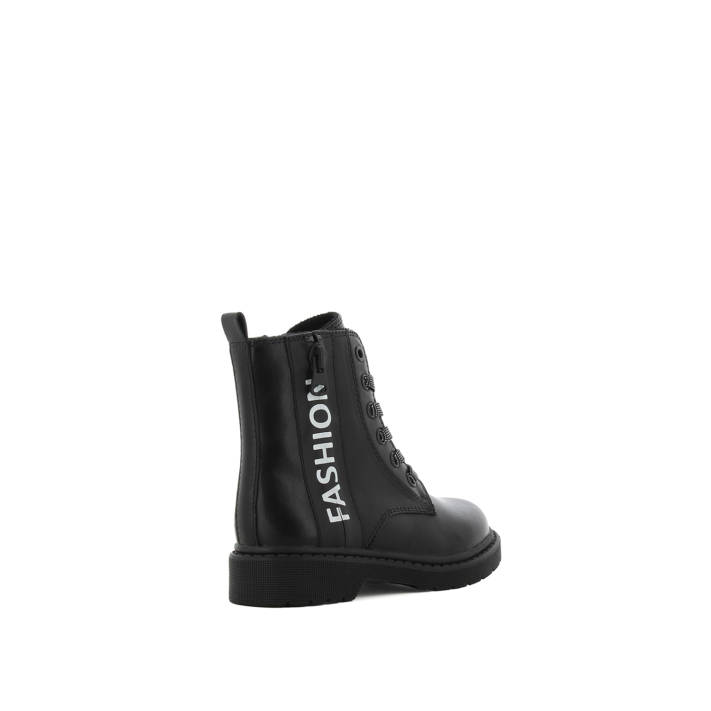 Kids black boot