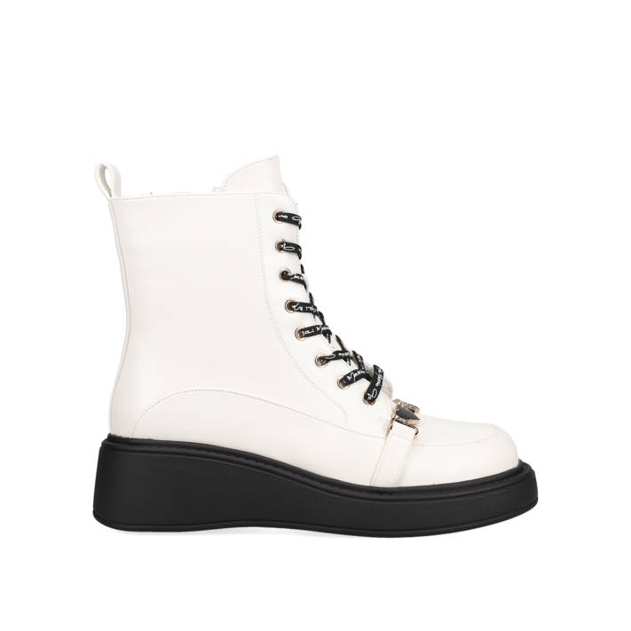 White army boot