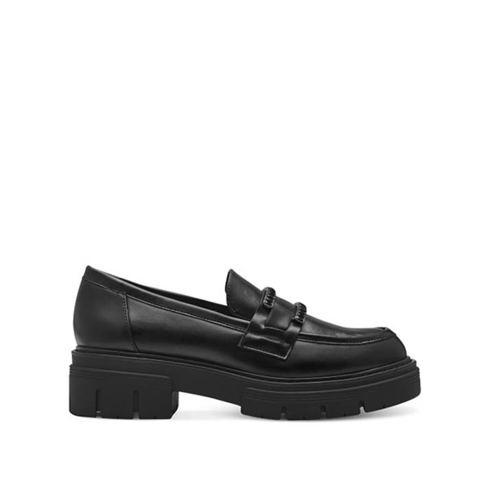 Black chunky loafer