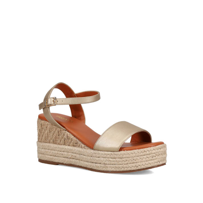 Χρυσή πλατφόρμα