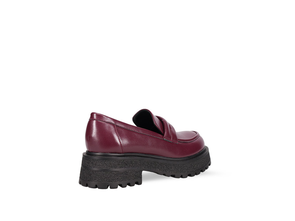 Burgundy chunky loafer
