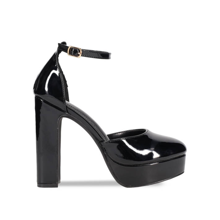 Μαύρη γόβα λουστρίνι