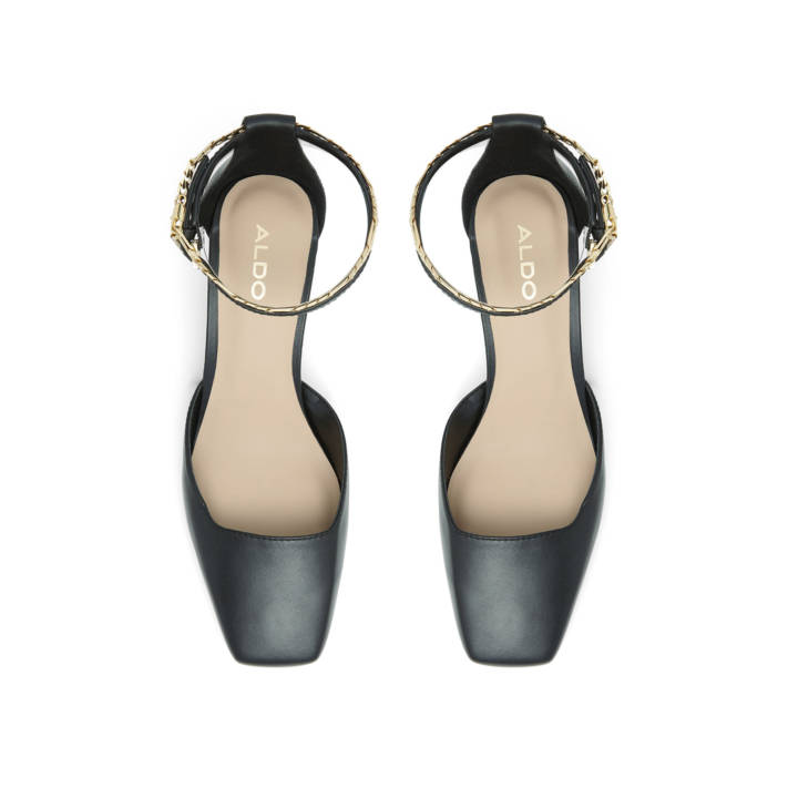 Black leather pump SOFTIE