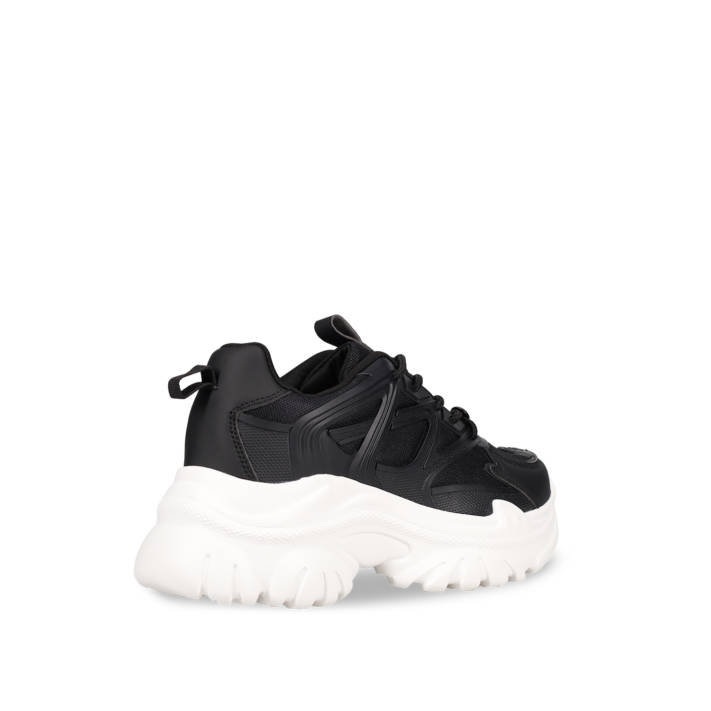 Μαύρο chunky sneaker