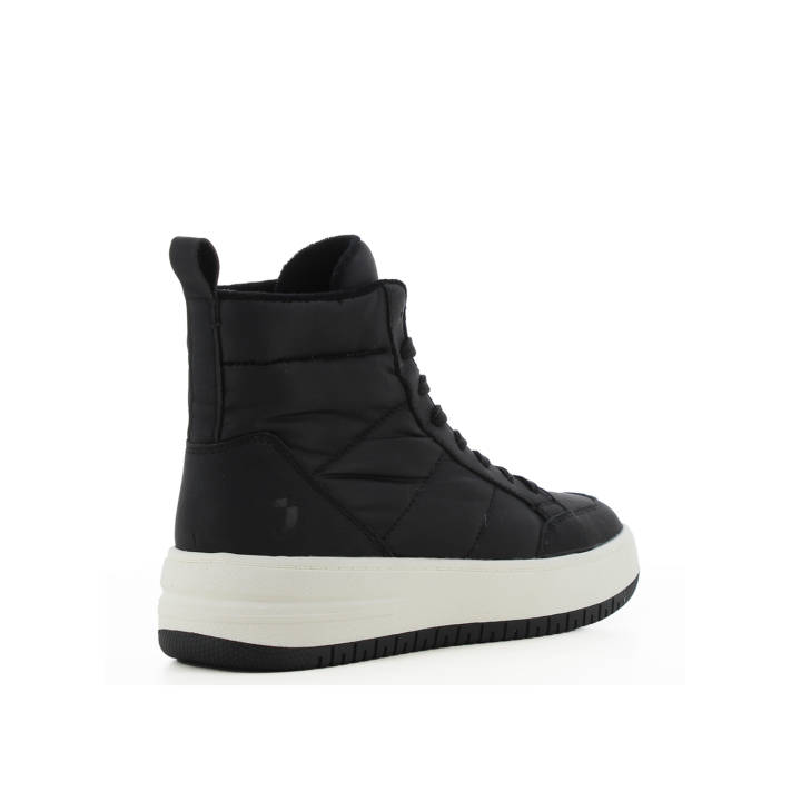 Black bootie