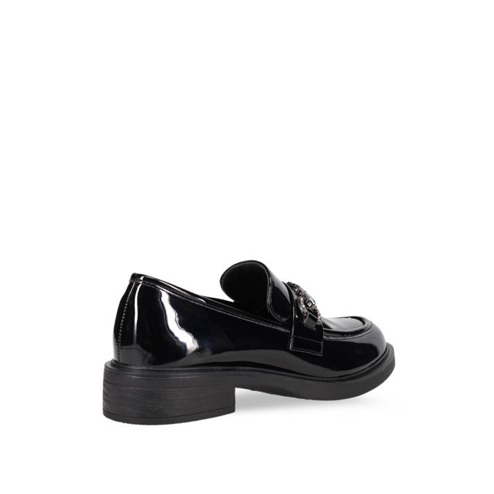 Μαύρο loafer λουστρίνι