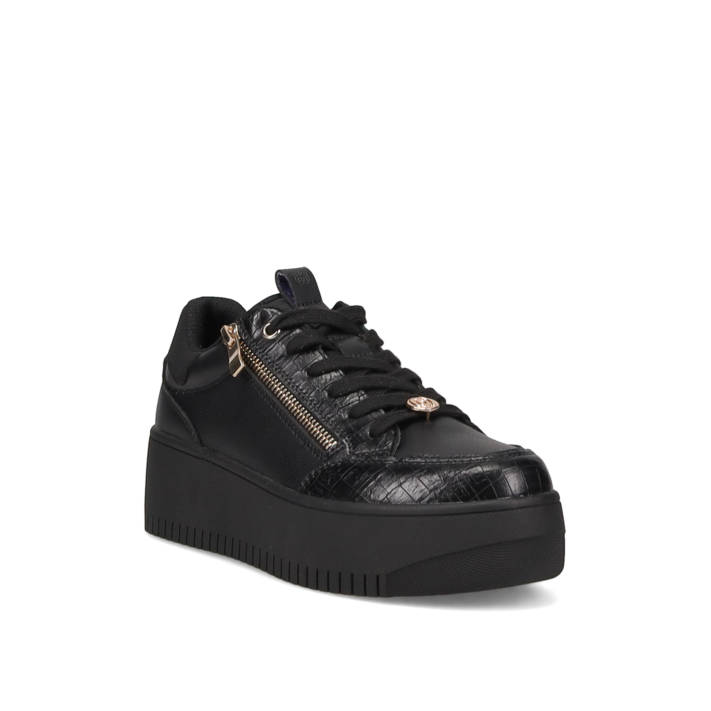 Black sneaker with laces and zipper