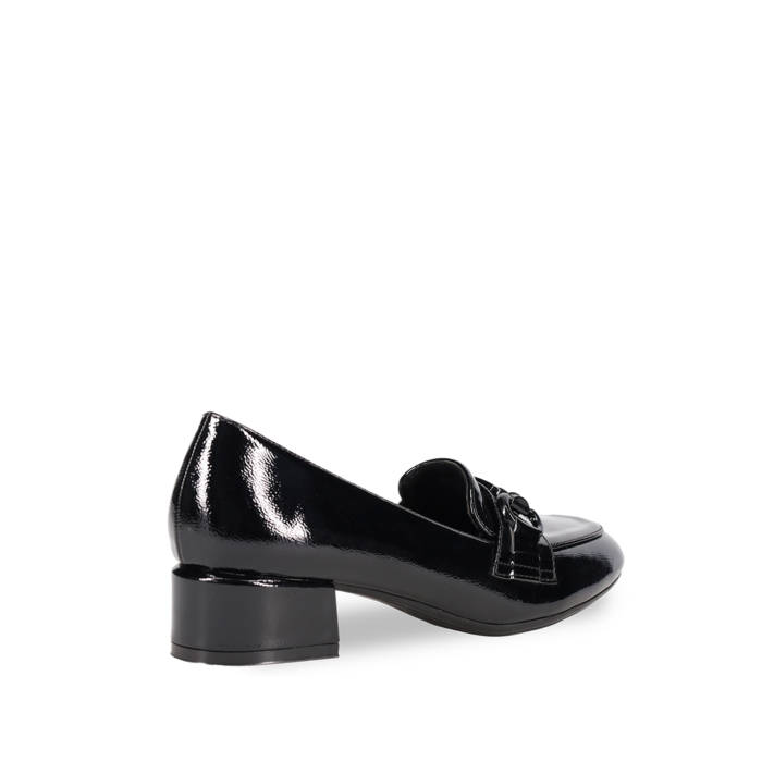 Μαύρο loafer λουστρίνι