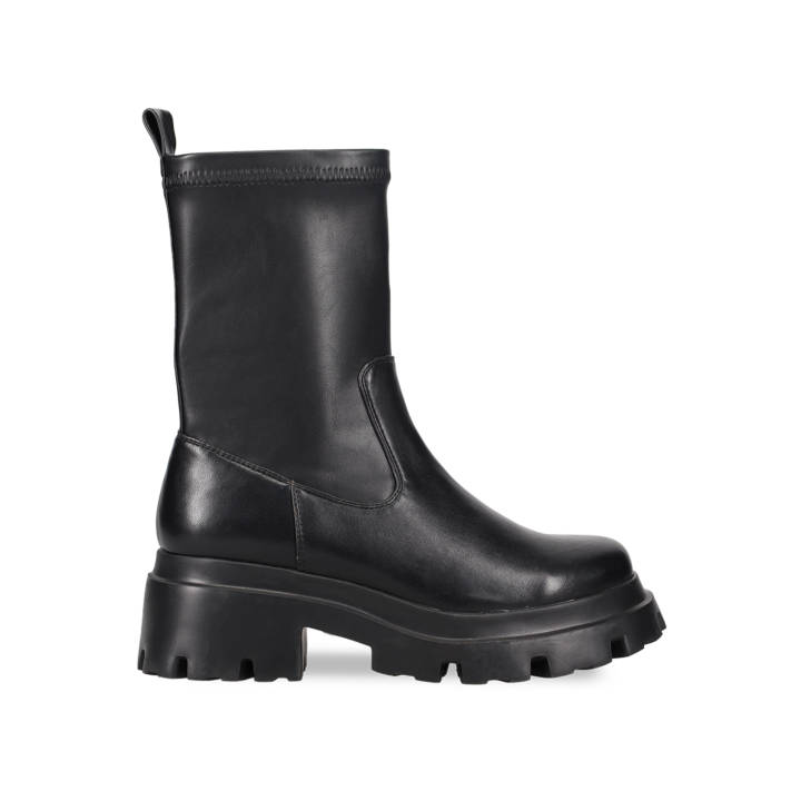 Black biker boot