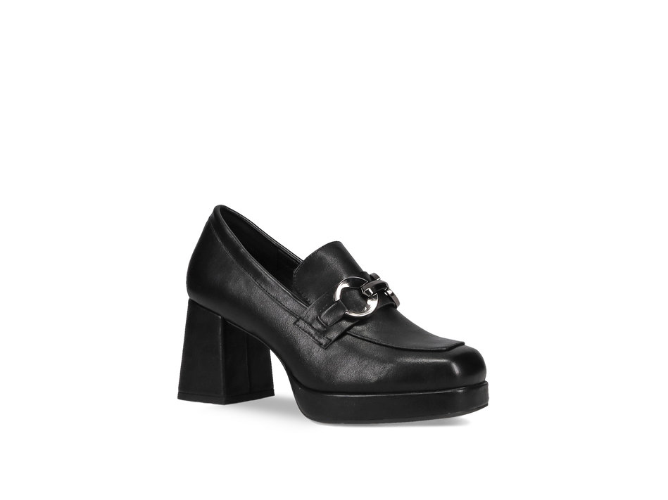 Μαύρο loafer με τακούνι