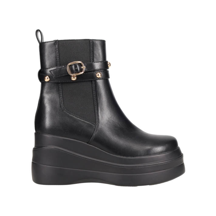 Black wedge bootie