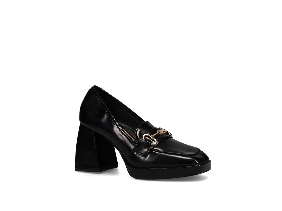 Μαύρο loafer λουστρίνι