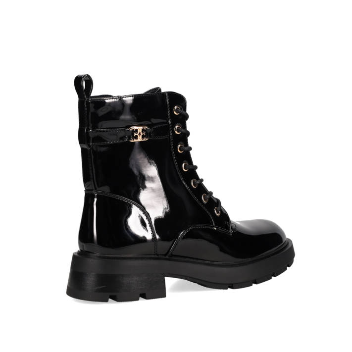 Μαύρο λουστρινένιο αρβυλάκι