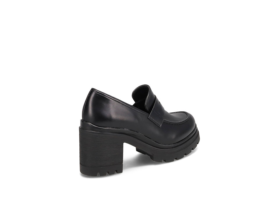 Μαύρο loafer με ψηλο τακούνι