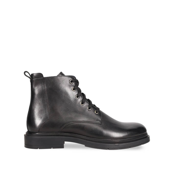 Mens black leather boot