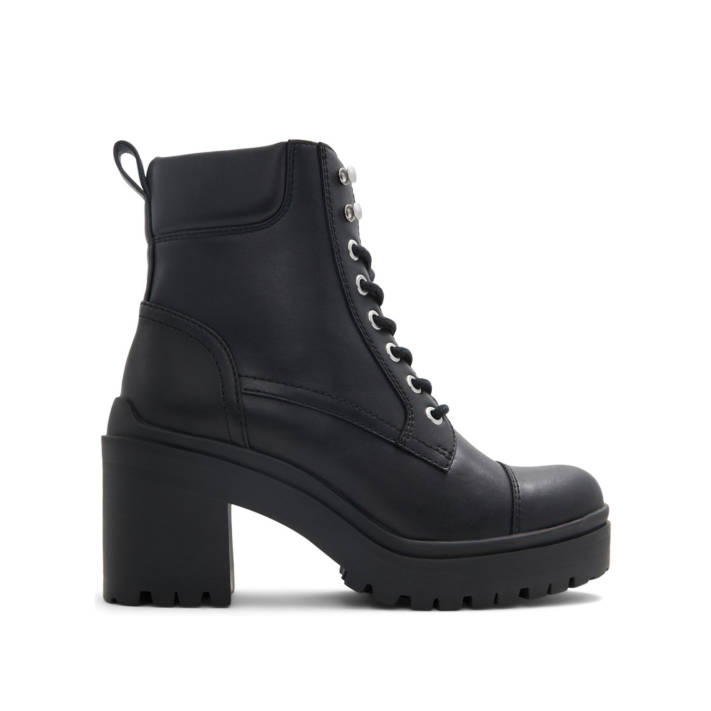 Black leather bootie ALIQUE