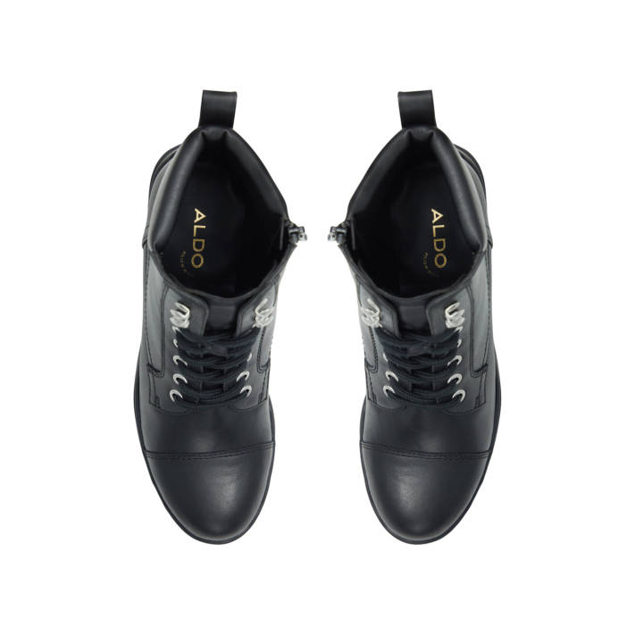 Black leather bootie ALIQUE