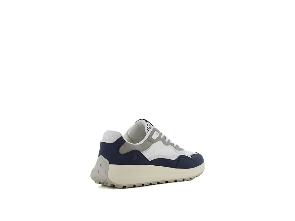 Mens white sneaker