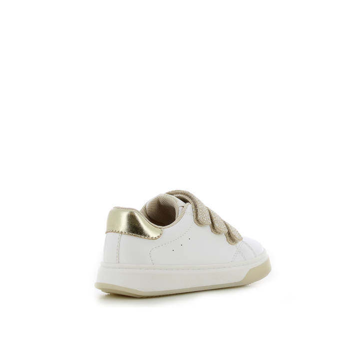 Παιδικό λευκό sneaker