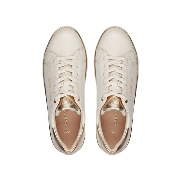 Εκρού sneaker