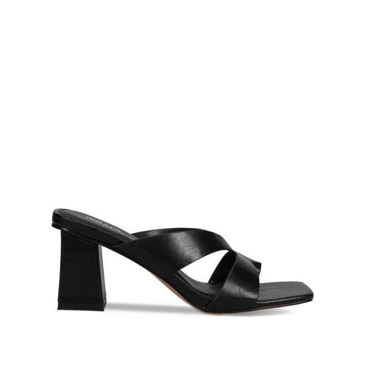 Μαύρο mule πέδιλο