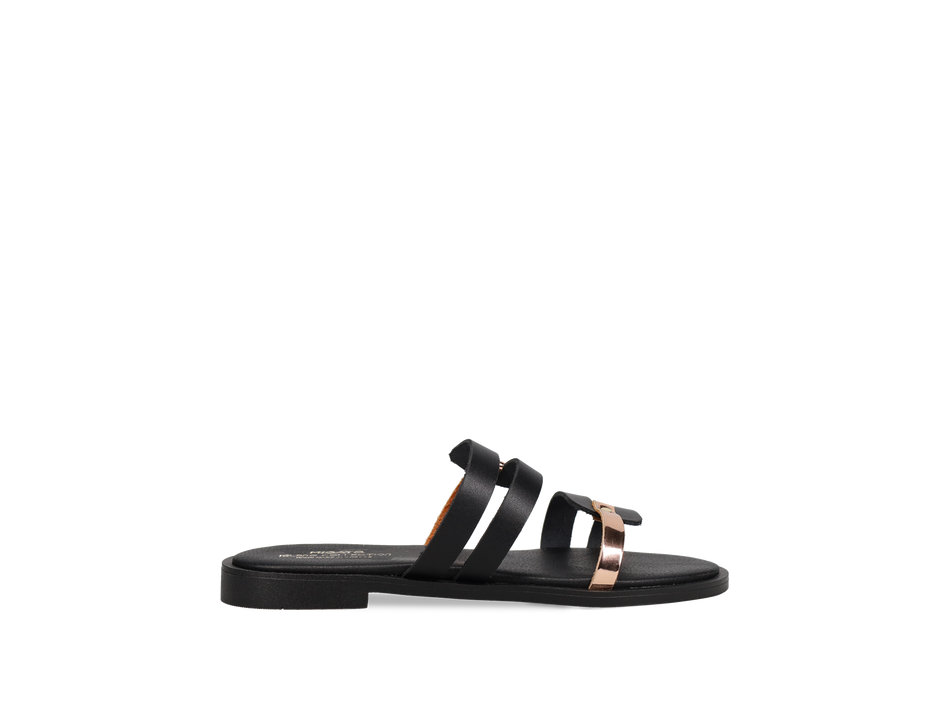 Black sandal