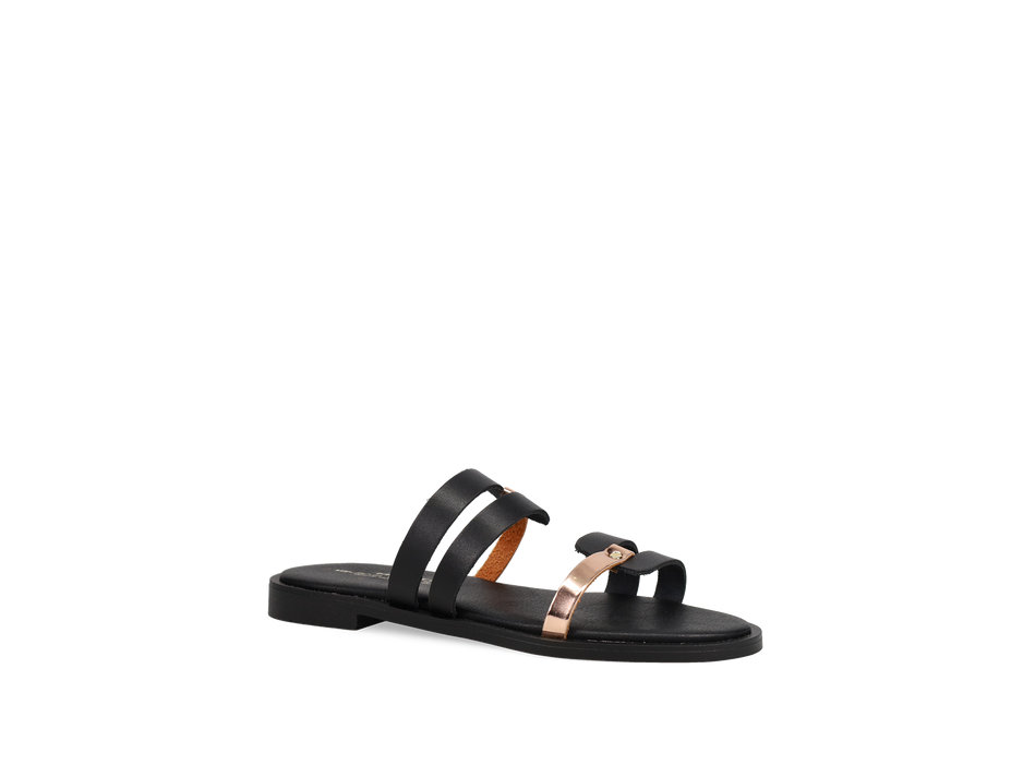Black sandal