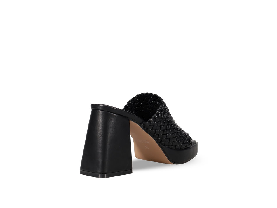 Black mule sandal