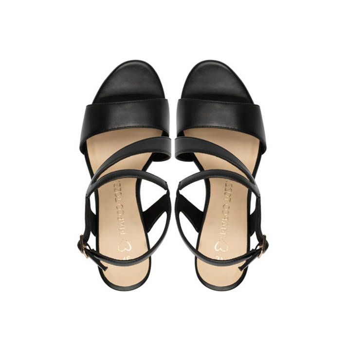 Black sandal